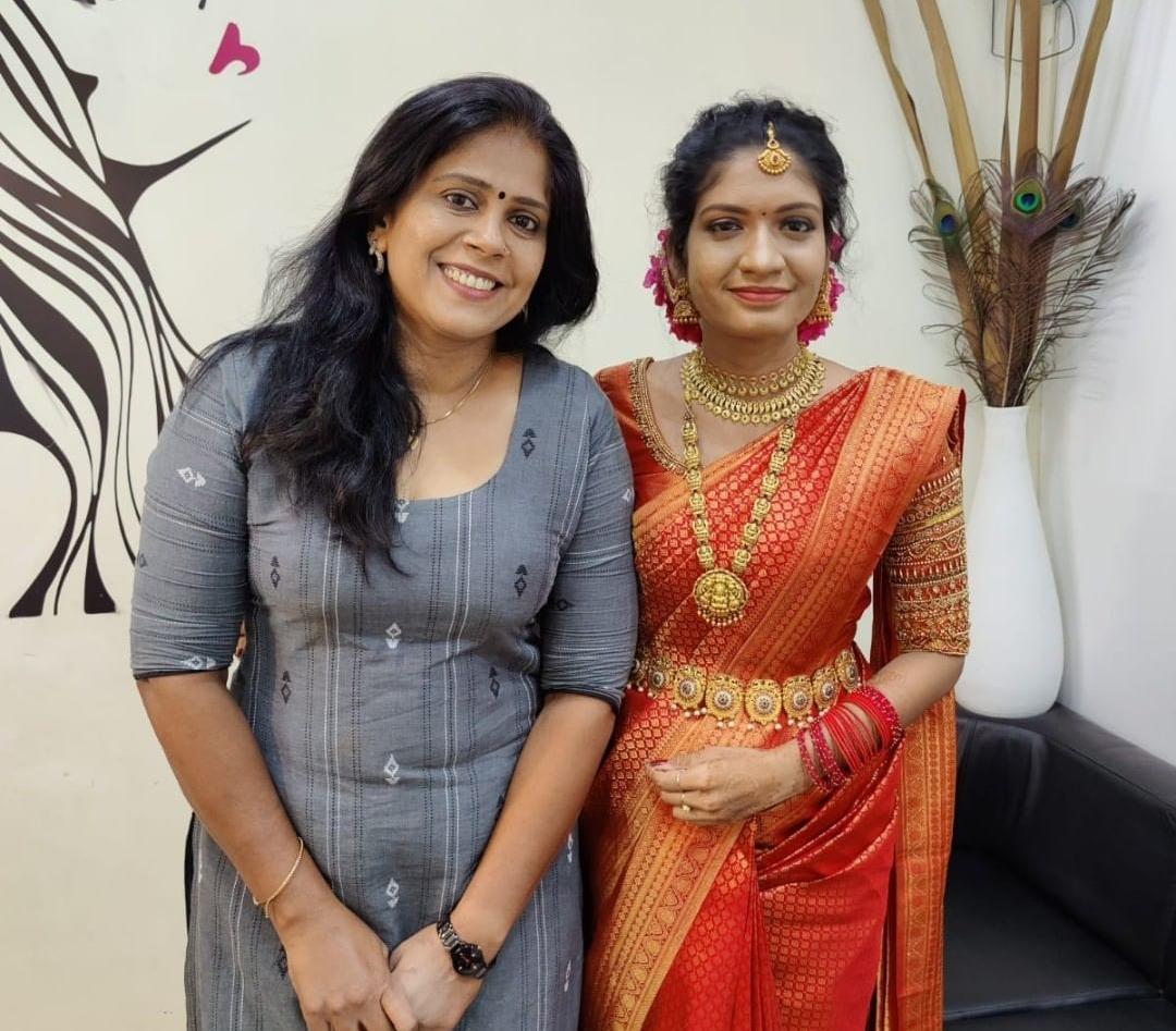 MAYILPEELI BEAUTY ZONE KUNNAMKULAM